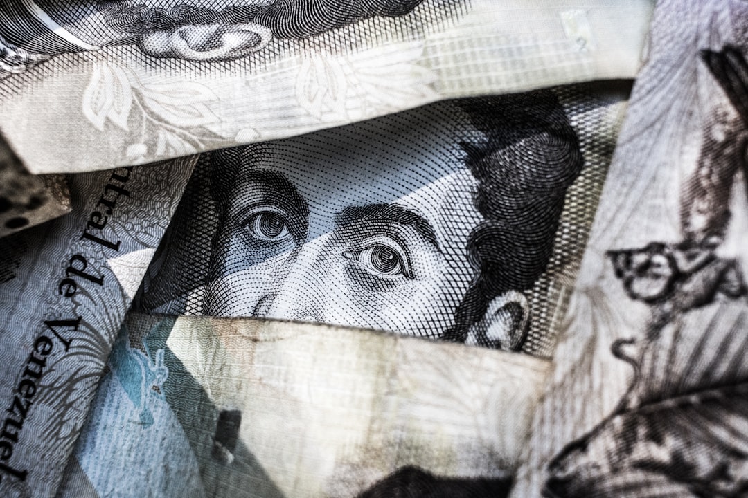 資金流動的隱形陷阱：現代人必學的財務平衡術
